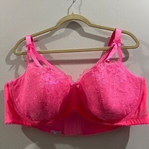 Pink Lace Savage X Fenty Bra